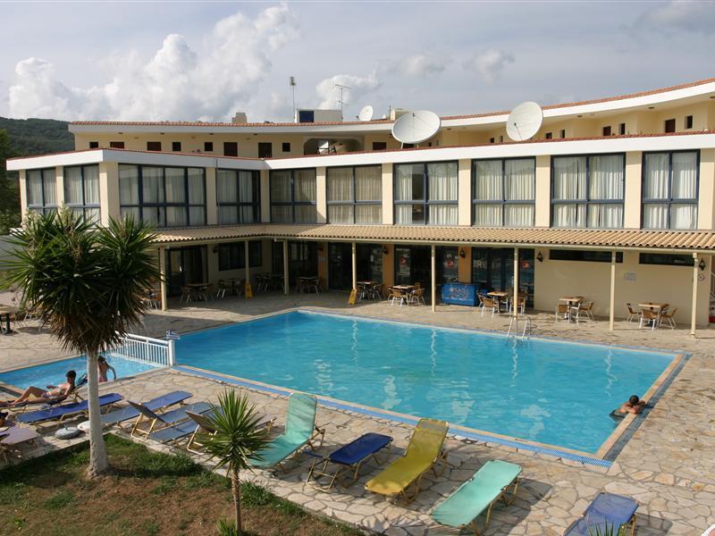Nasos Hotel & Resort Moraḯtika Exteriér fotografie