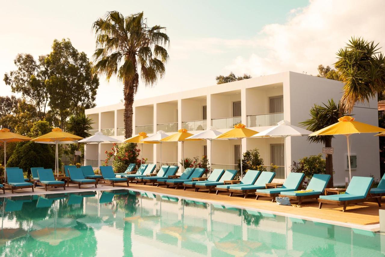 Nasos Hotel & Resort Moraḯtika Exteriér fotografie